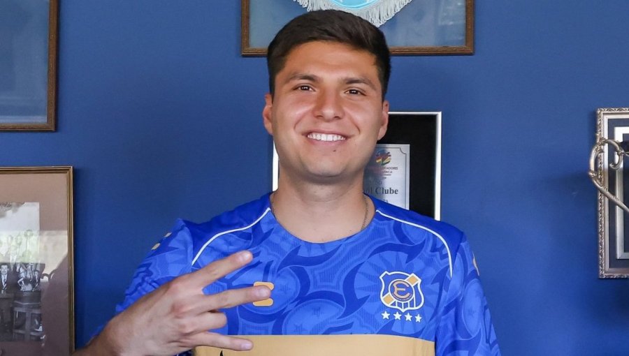 Raimundo Rebolledo fue confirmado como el undécimo refuerzo de Everton de Viña del Mar