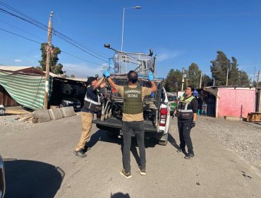 Recuperan 24 carros de supermercados y detienen a un hombre por receptación en San Felipe