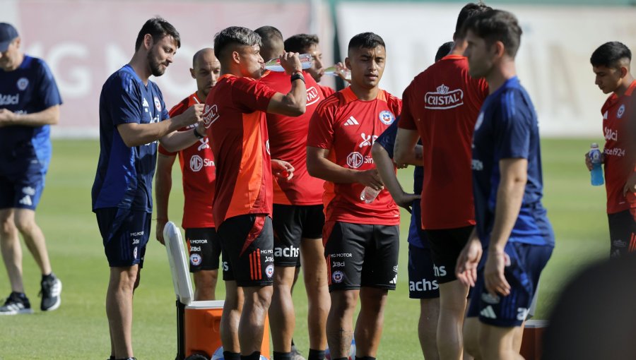 Con Arturo Vidal en duda: Chile inició los trabajos para el amistoso de este sábado ante Panamá