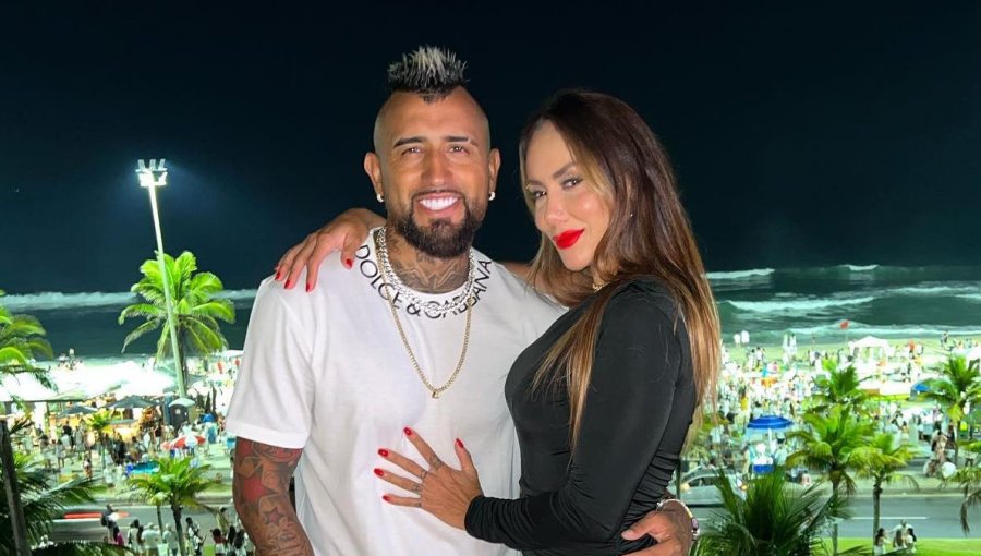 Pareja de Arturo Vidal se convierte en abuela a sus 41 años: "Bienvenida a este mundo mi Luciana"