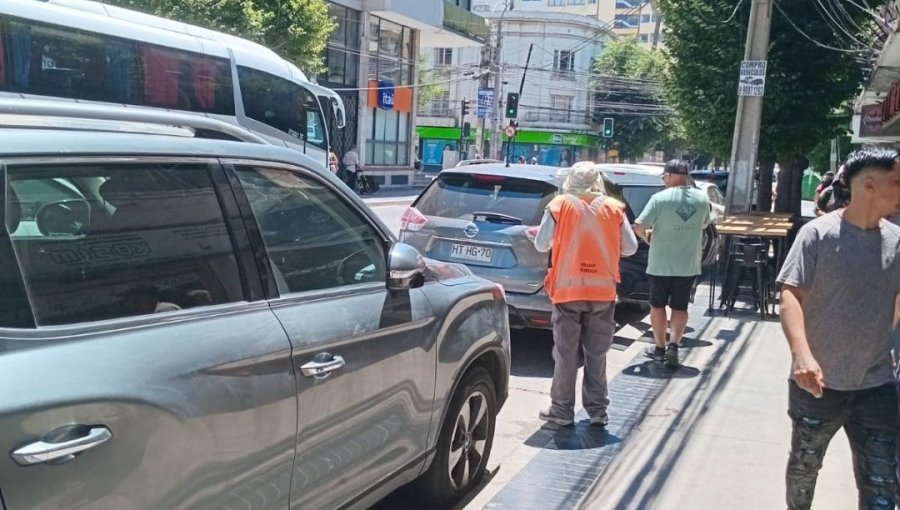 ¿Cuánto cuesta estacionar en Viña del Mar en verano? Los valores fluctúan entre los $1.140 y $2.760 la hora