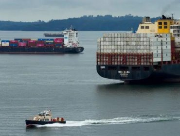 EE.UU. dice que sus buques no pagarán por transitar el Canal de Panamá, pero la vía interoceánica lo niega