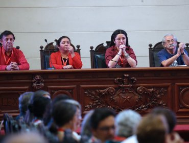 Partido Comunista y partidos de izquierda ecologista se reúnen en casa de exalcalde Jadue