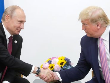 Trump acuerda con Putin comenzar las negociaciones para poner fin a la guerra en Ucrania