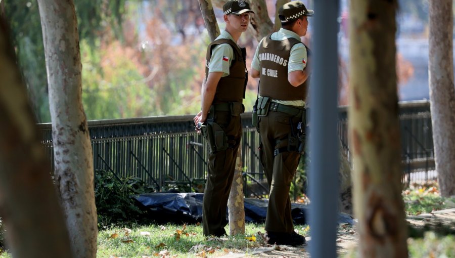 Encuentran cuerpo de una mujer en el lecho del río Mapocho a la altura del Parque de los Reyes en Santiago