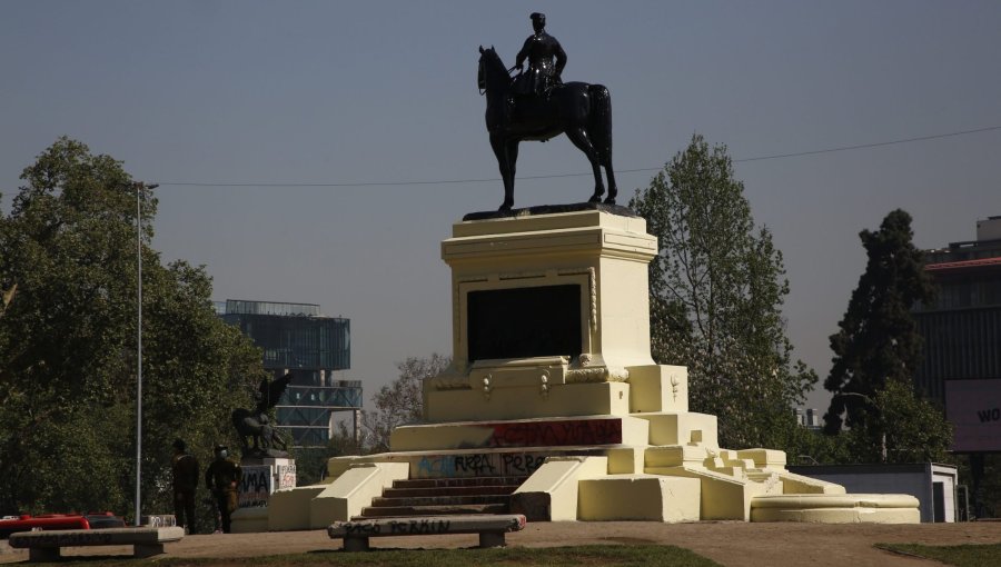 Consejo de Monumentos Nacionales aclara que no se ha definido que la estatua del general Baquedano sea reubicada