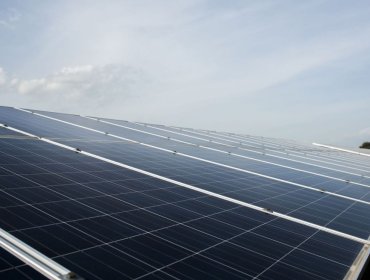 Superintendencia del Medio Ambiente ofició a 751 proyectos fotovoltaicos para adopción de medidas preventivas de incendios