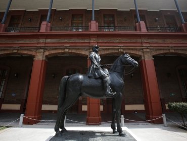 Diputado Alessandri presentó proyecto para mantener monumento de Baquedano