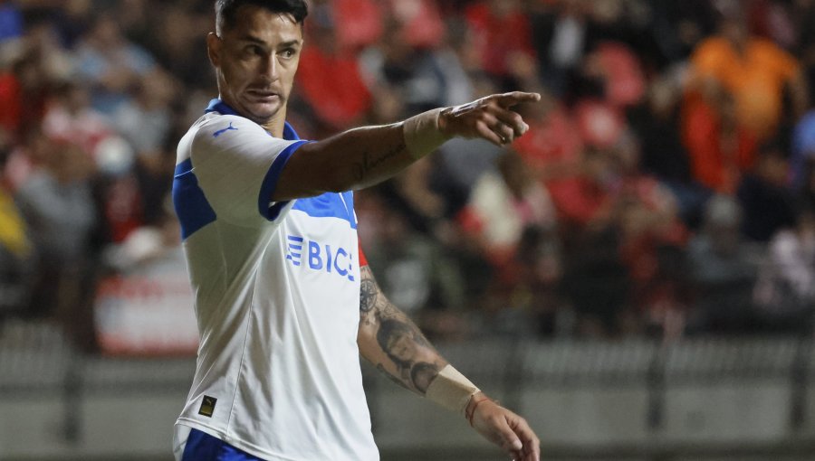 Goleador histórico de Universidad Católica, Fernando Zampedri, podría ser parte de la Selección Chilena en marzo