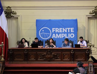 Frente Amplio envía documento a sus militantes para dar inicio a discusión presidencial por próximas elecciones