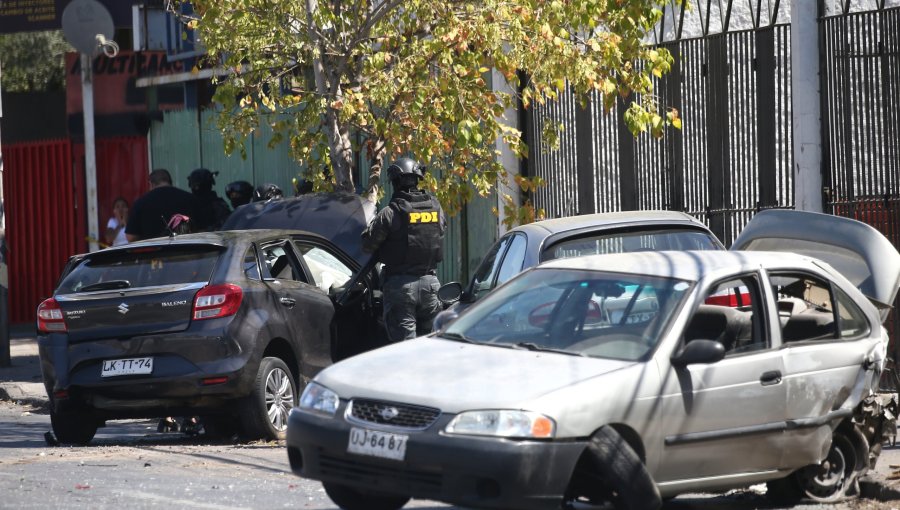 Un muerto y dos heridos a bala en confuso accidente de tránsito en Pedro Aguirre Cerda