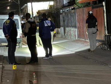 Un muerto y un doble homicidio frustrado dejó una balacera en La Pintana