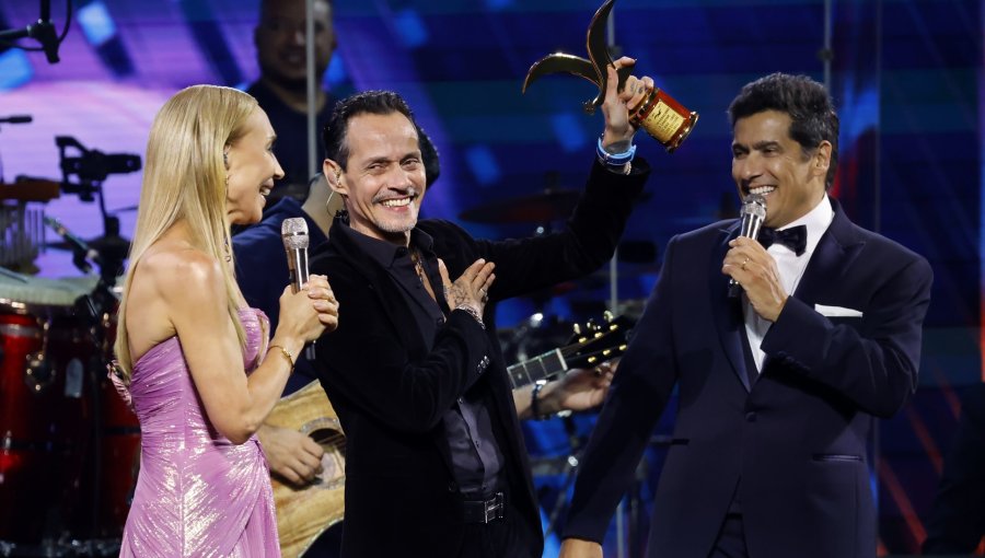 Romántico y salsero: Marc Anthony recibe las dos primeras Gaviotas de este Festival