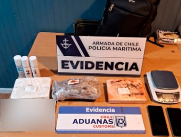 Puerto Cisnes: Decomisan cocaína y cannabis que llevaban dos extranjeros en su viaje a la Región de Aysén