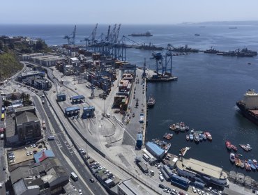 ¿Peligra acuerdo por el Puerto de Valparaíso? Tras denuncia de ilegalidad, Contraloría pide informes a EPV, Municipio y Gobierno Regional