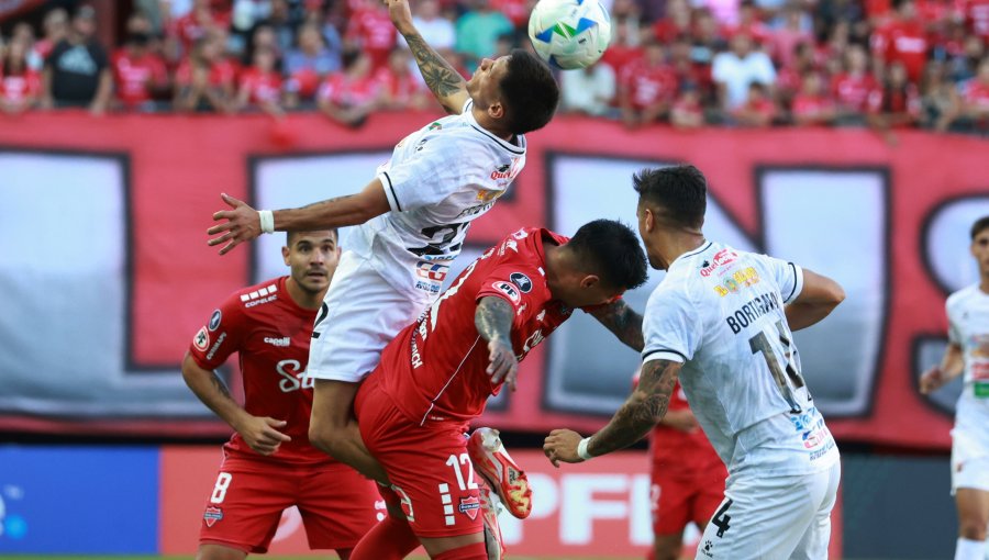 Ñublense quedó eliminado de la Copa Libertadores tras empate ante Boston River