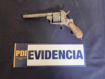 PDI recupera revólver usado en la Guerra del Pacífico que fue robado en Talca