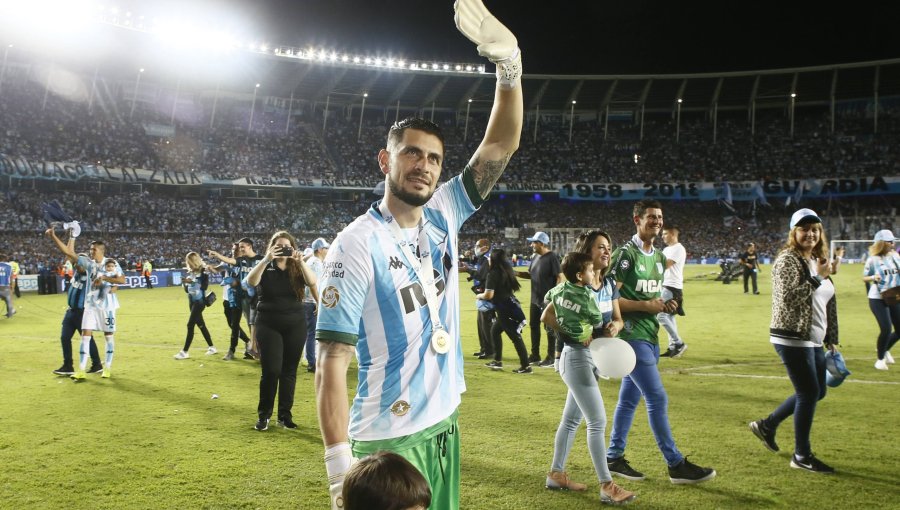 Gabriel Arias festejó nuevo título internacional con Racing: se coronó en la Recopa