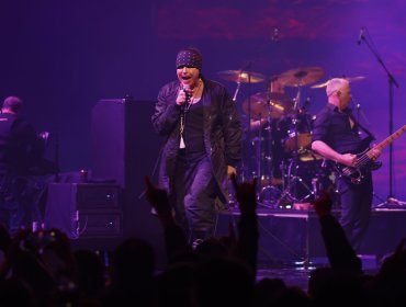 ¿Bochorno? El hard rock de The Cult se presentó ante una Quinta Vergara con poca gente y no les entregaron Gaviota de Oro