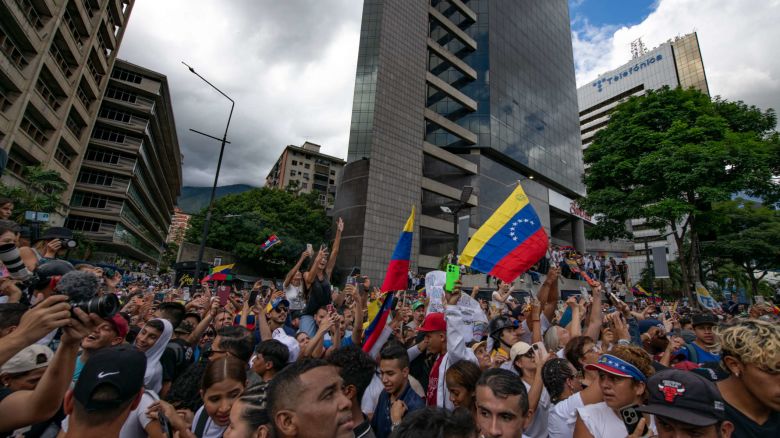 Venezuela libera a otras 110 personas detenidas durante protestas tras las elecciones presidenciales