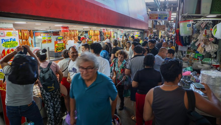 Comercio e industria impulsan nueva alza de la economía: Imacec de enero creció 2,5%