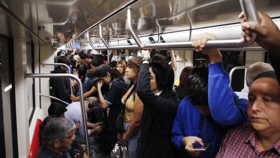 Metro de Santiago transportó a 48 millones de personas durante enero de 2025