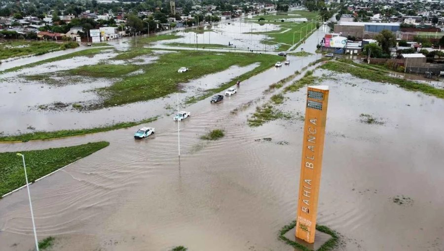 Aumentan a 16 los muertos en Argentina por las inundaciones en Bahía Blanca