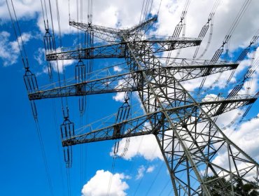 Provincia canadiense de Ontario impone aranceles del 25% a la electricidad de tres estados de EE.UU.