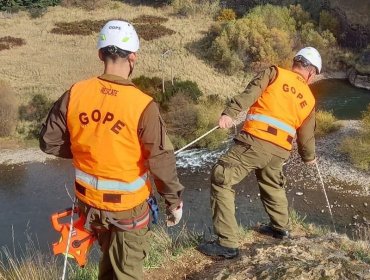 Gope de Carabineros encuentra cuerpo de kayakista cuyo rastro se había perdido en San José de Maipo