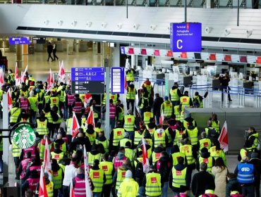 Huelga convocada en 13 aeropuertos alemanes paraliza gran parte del tráfico aéreo en el país