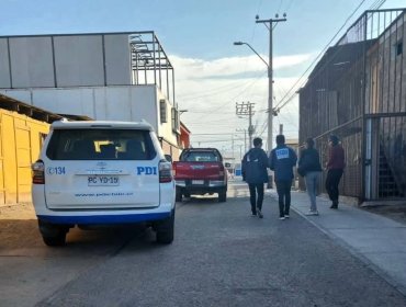 Mujer fue asesinada frente a su madre de 91 años durante asalto en su domicilio en Alto Hospicio