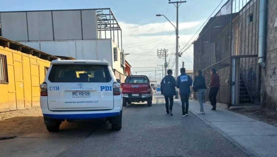 Mujer fue asesinada frente a su madre de 91 años durante asalto en su domicilio en Alto Hospicio