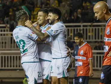 S. Wanderers trepa hasta la cima de la Liga de Ascenso tras golear a D. Antofagasta