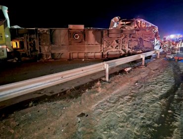 Al menos seis fallecidos y alrededor de 40 lesionados deja impactante choque de cuatro buses en la ruta 5 Norte de Coquimbo