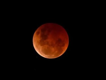 Cómo y cuándo se puede ver el eclipse lunar total en América Latina y el Caribe