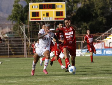 U. San Felipe sigue sin levantar cabeza en la Primera B tras caer en su casa ante D. Copiapó