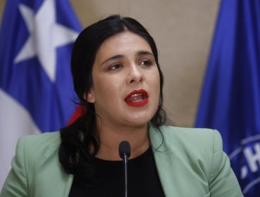 Diputada Karol Cariola se disculpa con el Presidente Boric tras filtración de chats: “No representa lo que pienso”