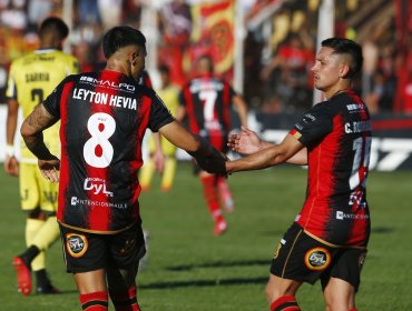 Rangers logra en los últimos minutos un valioso empate de local ante Cobreloa