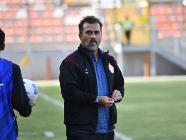 Ítalo Pinochet dejó de ser el entrenador de U. San Felipe tras pésimo inicio de temporada en Primera B