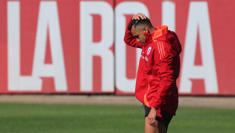 Fatiga muscular deja a Alexis Sánchez fuera del partido de la Roja ante Paraguay