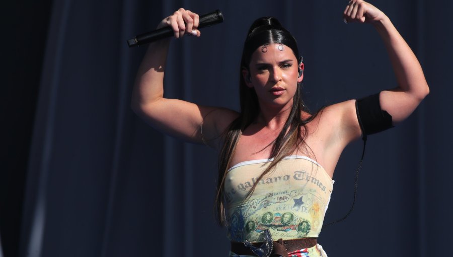 Nathy Peluso deslumbró en Lollapalooza 2025 con show lleno de energía y estilo único