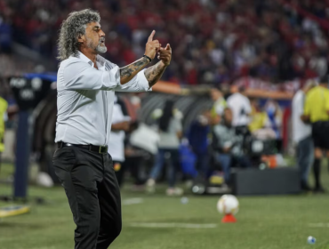 DT de Bucaramanga: "Colo-Colo tuvo mucha fortuna y merecíamos mucho más"