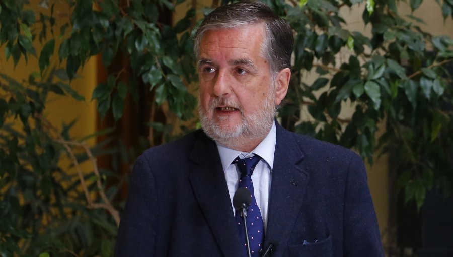 Undurraga por libelo contra Durán: "Me carga hacer acusaciones constitucionales, pero este Gobierno parece que las anda buscando"
