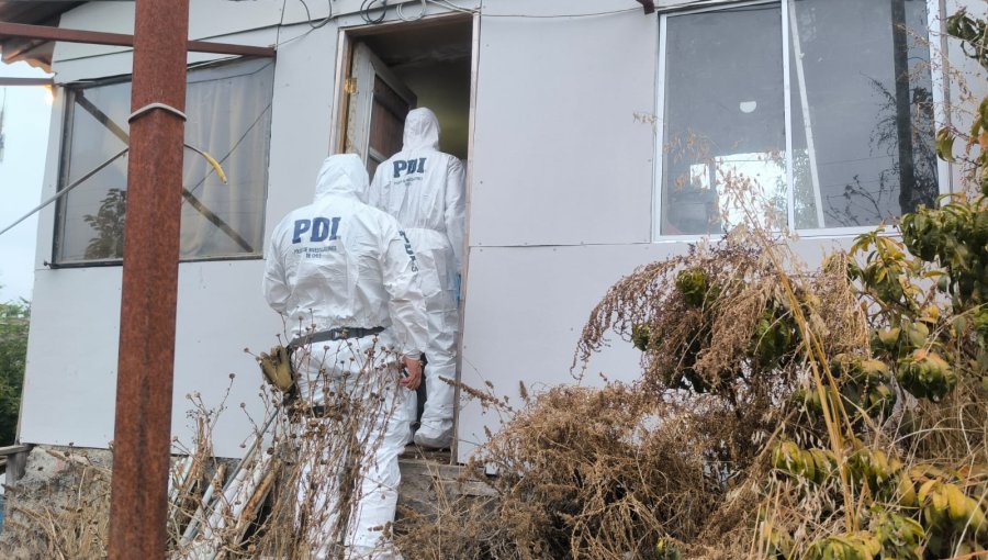 Misteriosa muerte en Quilpué: Joven confiesa homicidio ante la PDI, pero examen al cuerpo de la víctima no muestra acción de terceros