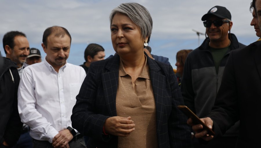 Jeannette Jara manifestó que apoyo del Partido Socialista a Carolina Tohá hace "más entretenida la primaria"