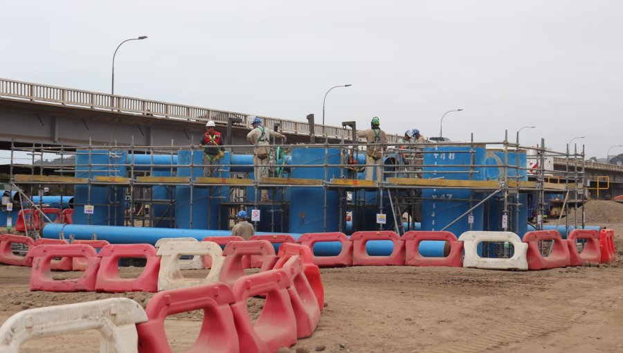 50% de avance presentan las obras de ampliación del puente que conecta San Antonio con Santo Domingo: se entregará el 2028