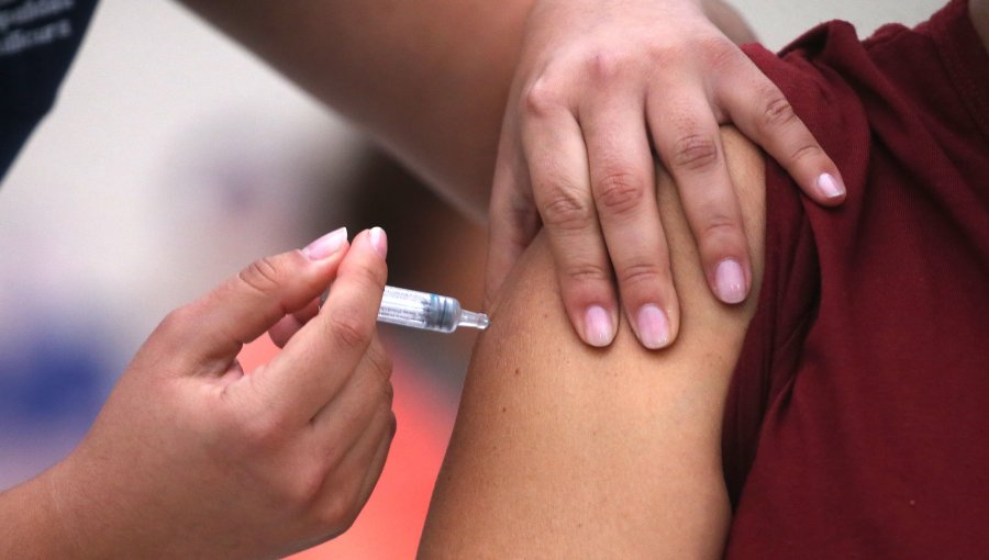 Vacunación contra la influenza ha alcanzado un 60% de cobertura: más de 6 millones de dosis administradas