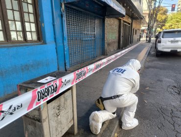 Carrete sangriento en pleno centro de Viña del Mar: Muere joven de 24 años apuñalado fuera de pub