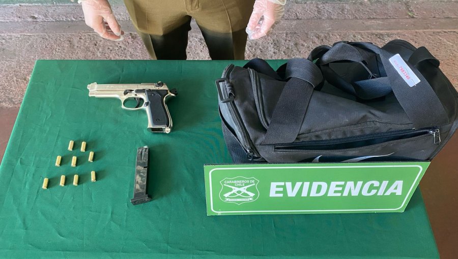 Le negaron comida y amenazó con pistola a trabajadora en Los Andes: Delincuente con amplio prontuario robó una galleta