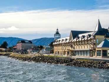 Alcaldesa de Puerto Natales reconoce "impacto" y susto" de la comunidad por alerta de tsunami tras terremoto de magnitud 7,5